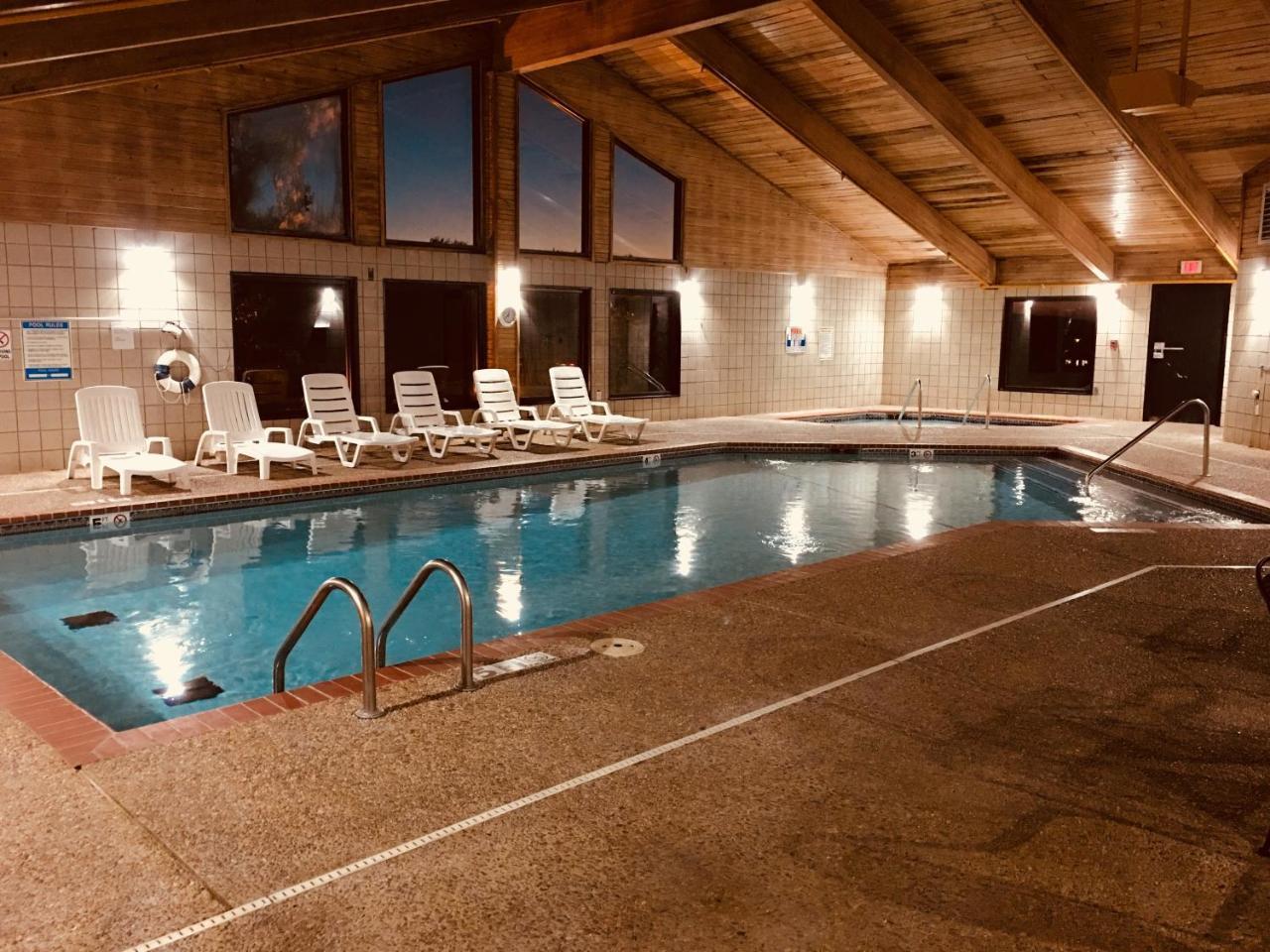Regency Inn And Suites Stilwell Eksteriør bilde